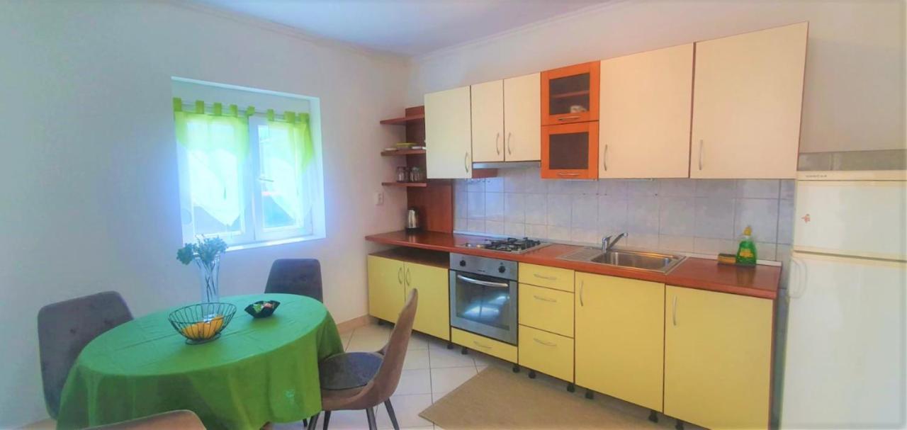 Apartment Fain - Private Parking Zadar Bagian luar foto
