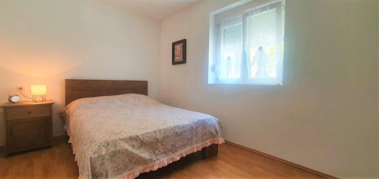 Apartment Fain - Private Parking Zadar Bagian luar foto
